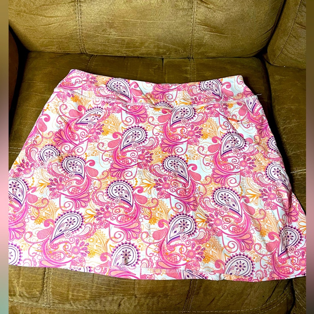 Title Nine Pink and Orange Paisley majestic Skort size M